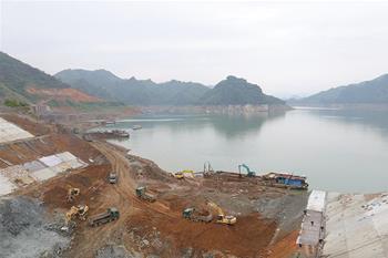 “Chặng nước rút” đầy thử thách tại công trường Thủy điện Hòa Bình mở rộng